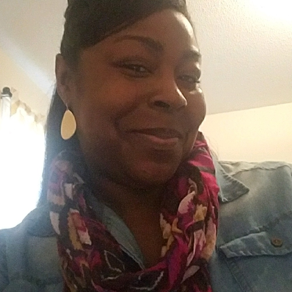 Meet your Posher, Lavondra